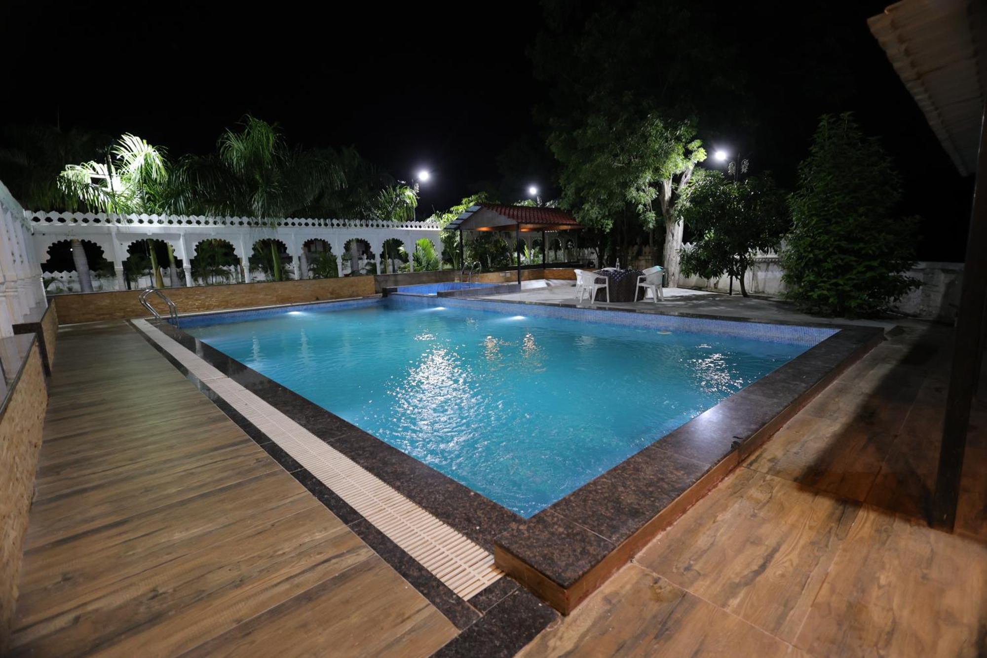 Manas Resort By Rudrakshi Udaipur Exterior foto